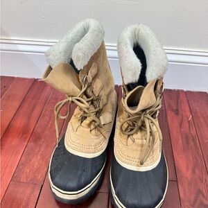 SOREL Caribou Waterproof Women’s Winter Boots